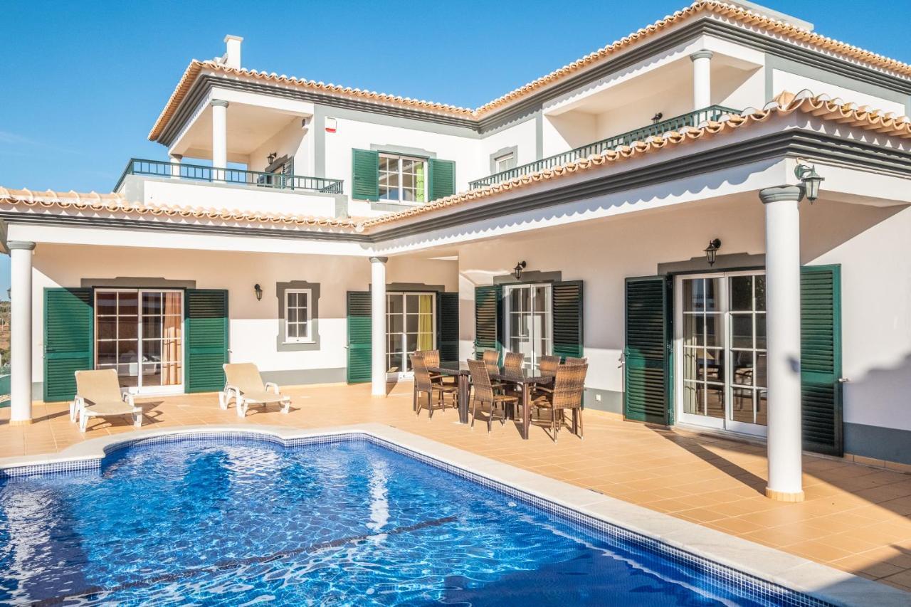 Villa Isa - Heated Pool - Free Wi-fi - Air Con Guia (Faro)