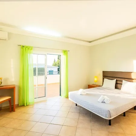 Villa Isa - Heated Pool - Free Wi-Fi - Air Con Guia  Exterior photo