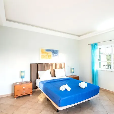 Villa Isa - Heated Pool - Free Wi-Fi - Air Con Guia  Exterior photo